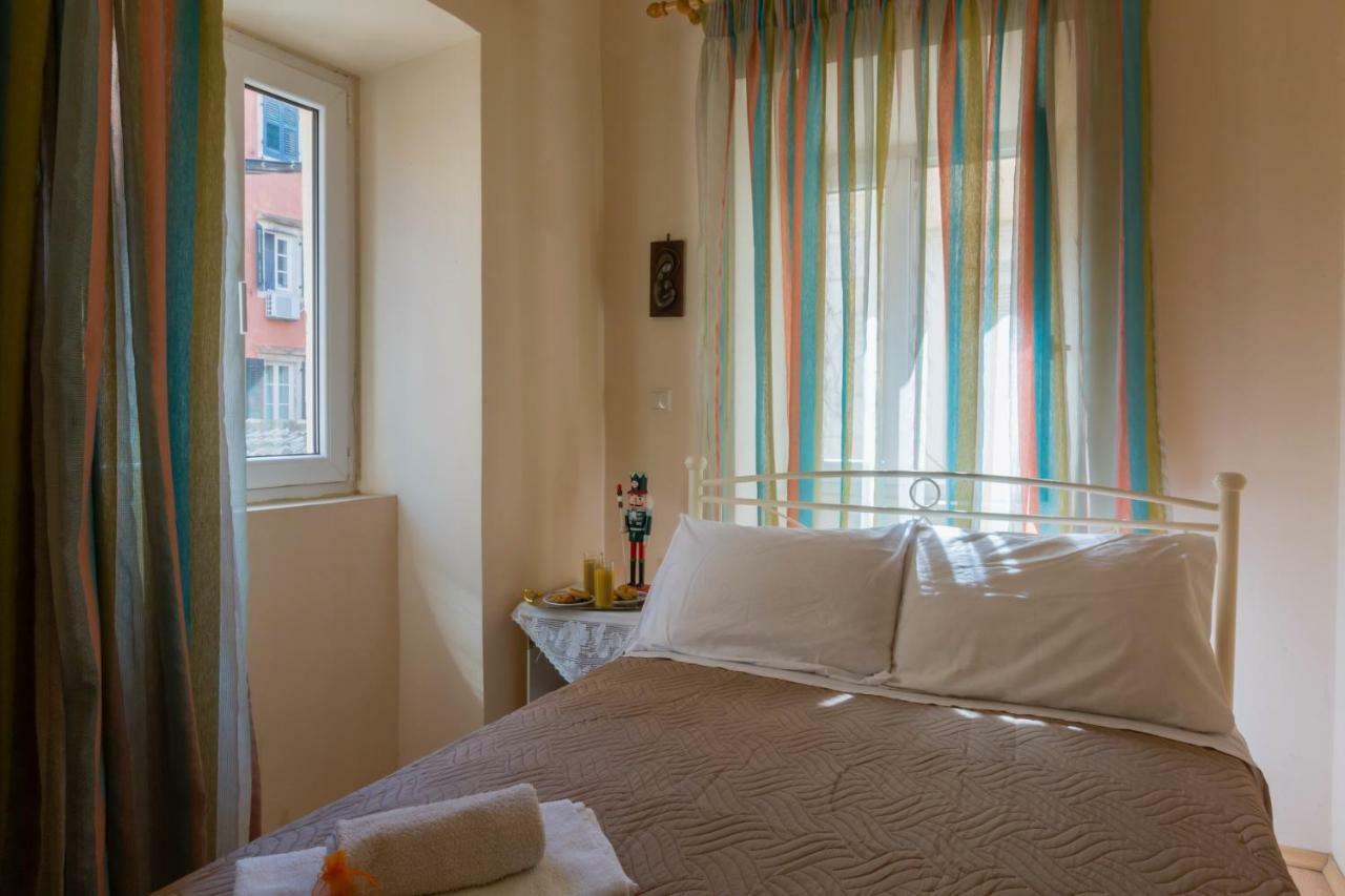 Heart Of The Old Town Apartment Corfu  ภายนอก รูปภาพ